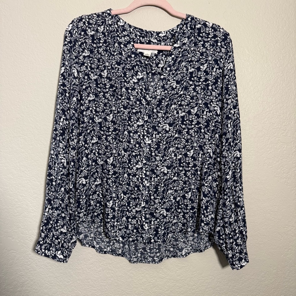 Treasure & Bond Navy Blue Floral Button Down